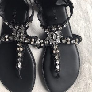 Great condition sandals!